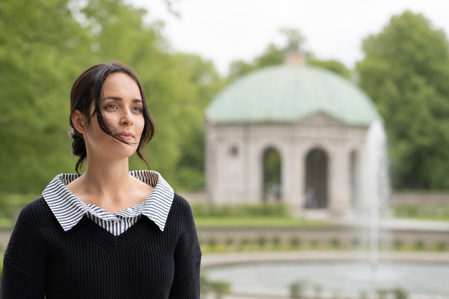 Outdoor Portrait München – Teilnehmerin im Porträt